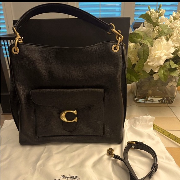 Coach - Picture 1 of 3